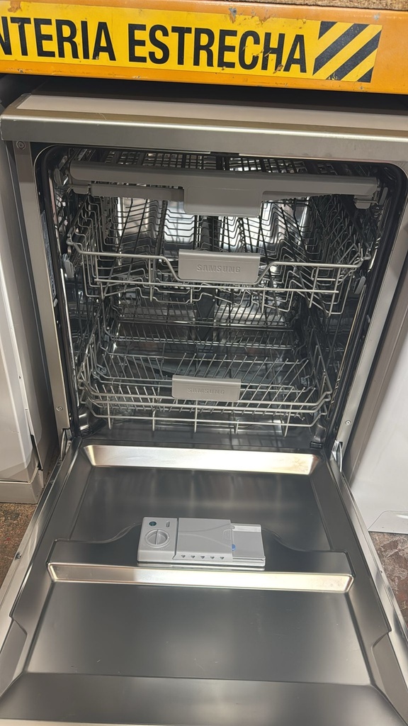 LAVAVAJILLAS 60 CM SAMSUNG 14 COMENSALES CON 3 BANDEJAS INOXIDABLE