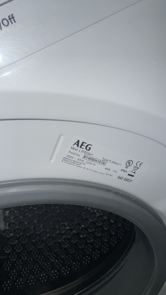 LAVADORA 1-9 KG AEG BLANCA MODELO L7FEE941