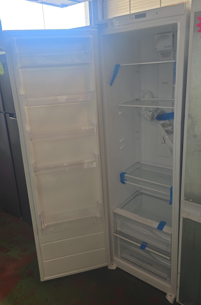 FRIGORIFICO 177X55 DAEWOO PANELABLE MOD. 