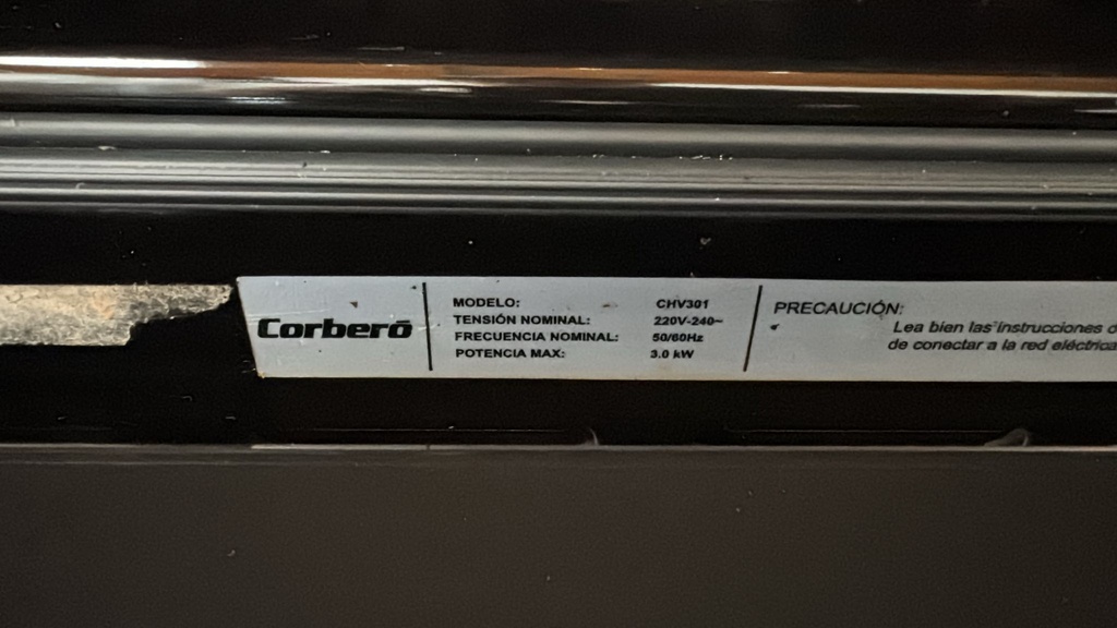 CHV301 HORNO INTEGRABLE 60 CM CORBERÓ INOXIDABLE CON VENTILACIÓN